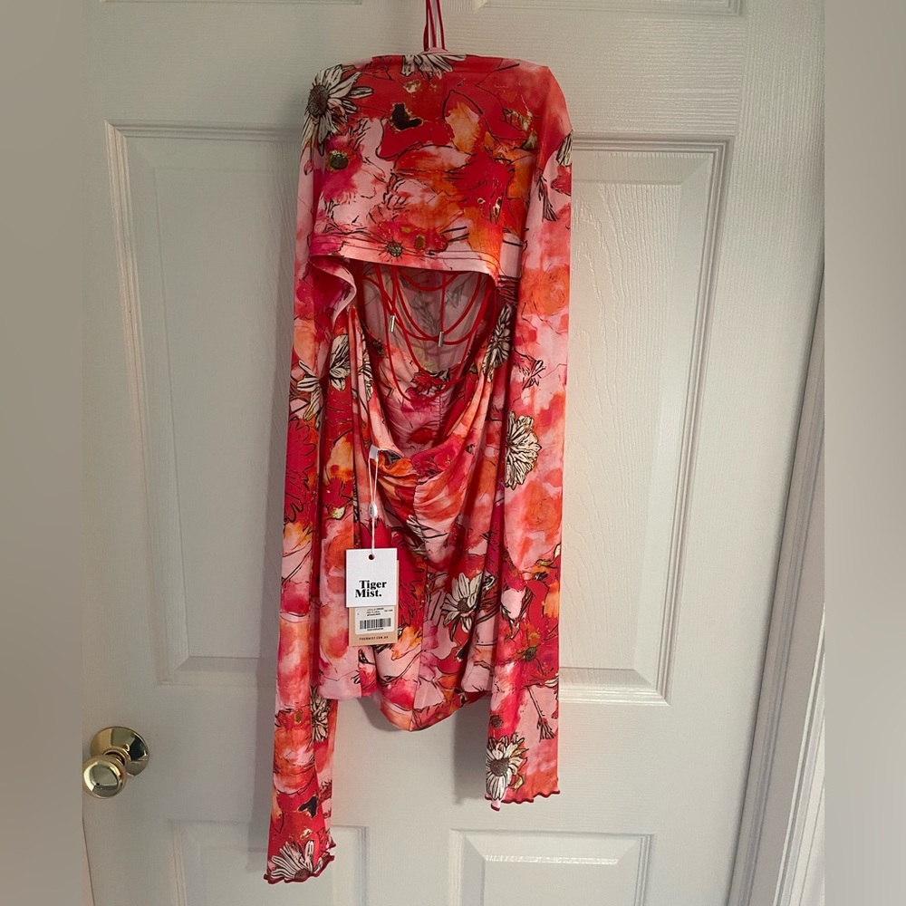 Tiger Mist Lovilla Dress Red Floral - Picture 3 of 5